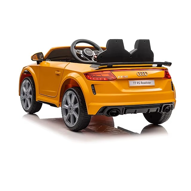 Audi TT RS žuti 24401 - Slika 5