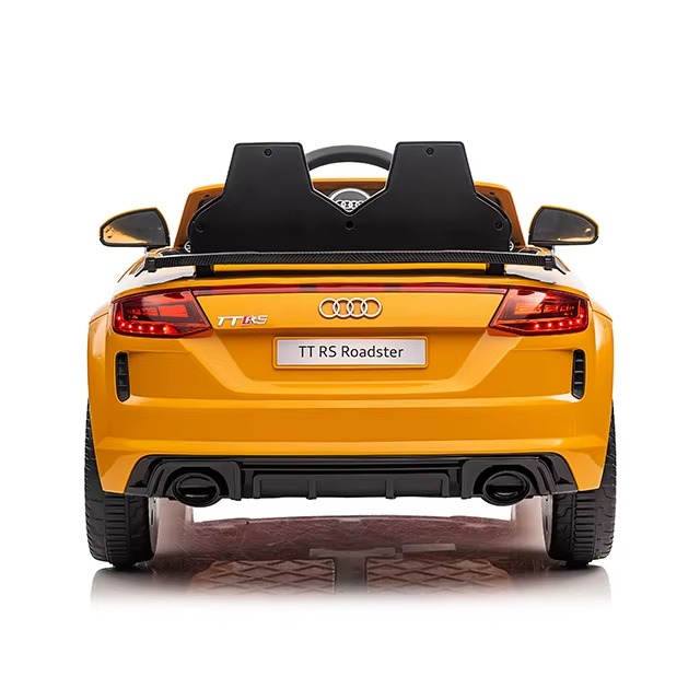 Audi TT RS žuti 24401 - Slika 6