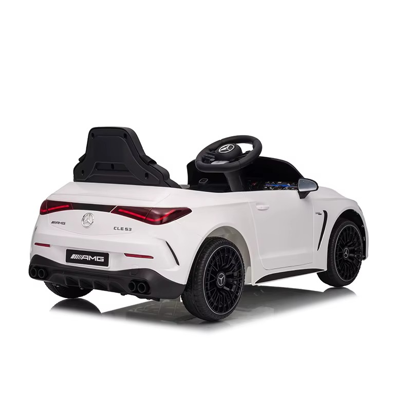 Mercedes Benz AMG CLE 53 beli 25504 - Slika 4