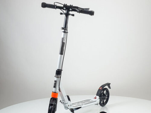 Veliki trotinet sa ručnom kočnicom beli