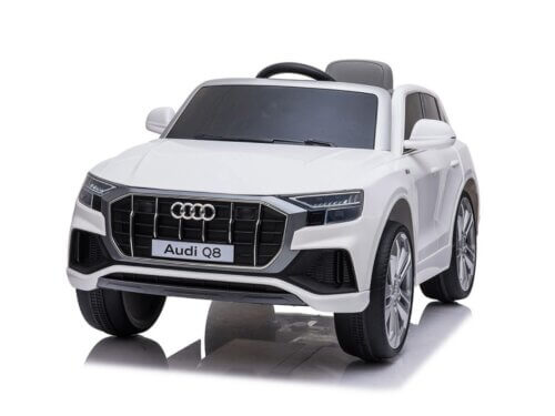 Audi-Q8-na-akumulator-beli-01